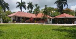 For sale villa in residence in Las Terrenas